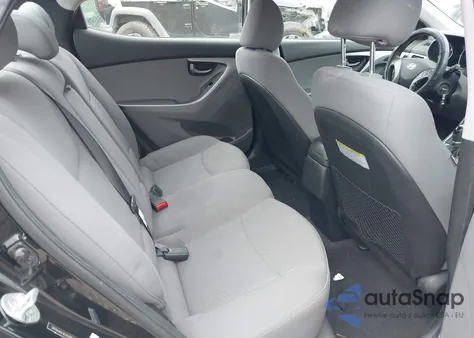 2014 Hyundai Elantra Se z USA, uszkodzony, nr VIN 5NPDH4AE4EH536830